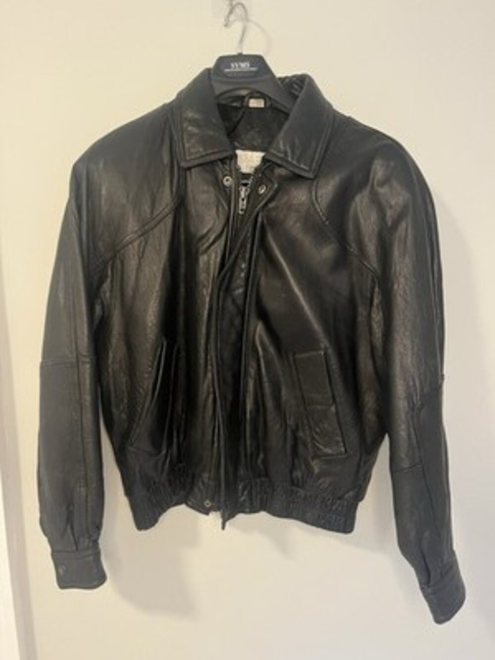 Vintage MARK By Andrew Mark Bomber Leather Jacket Size Large Men (women) Unisex.